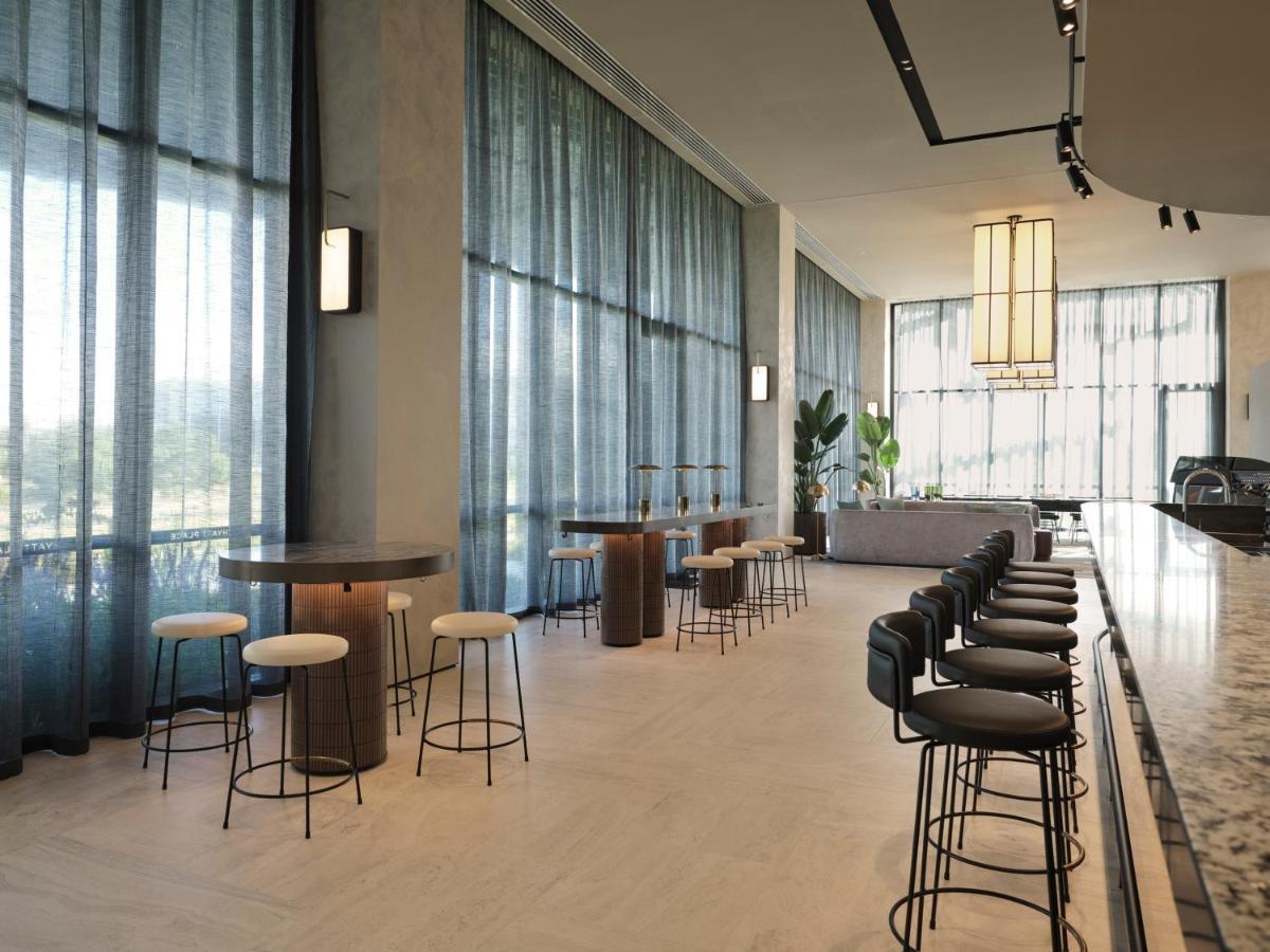 Hyatt Place Melbourne Caribbean Park Scoresby Exterior foto
